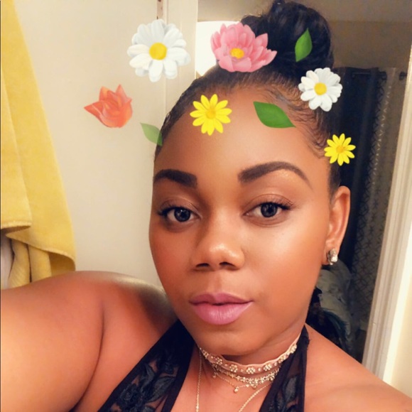 Profile Picture of Nneka Ottey (@876queen) on Poshmark