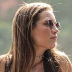 Profile Picture of Júlia Mollon (@juumollon) on Instagram