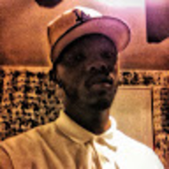 Profile Picture of Kenneth Collier (@kcnaya2422) on Poshmark