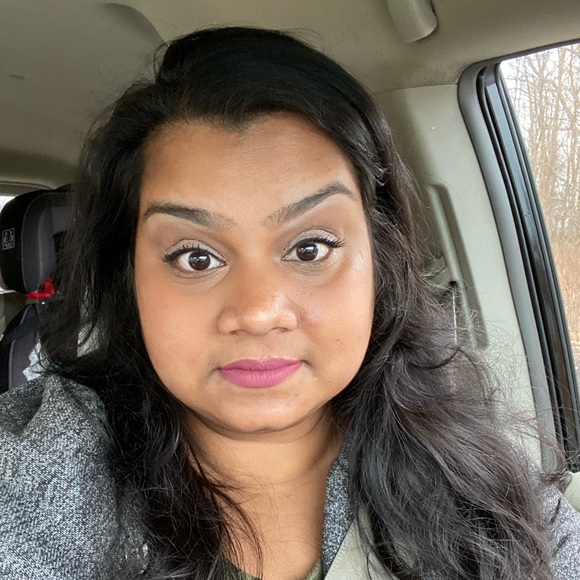 Profile Picture of Sharda Sookhdeo (@sharda324) on Poshmark