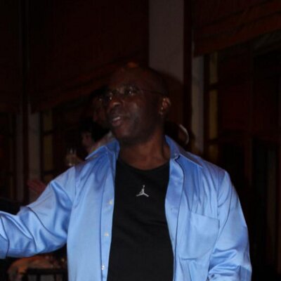 Profile Picture of Harold Vickers (@smmoovv) on Twitter