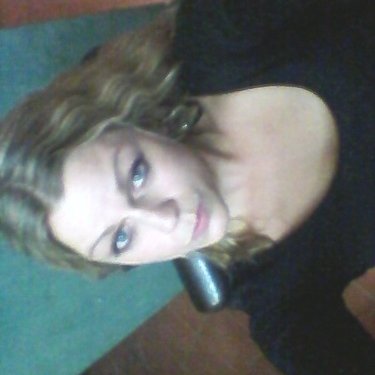 Profile Picture of Laura (@LauraDaExplora2) on Twitter