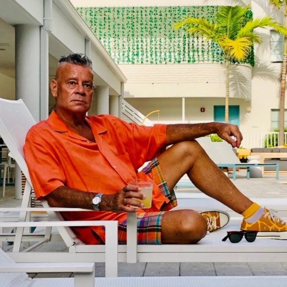 Profile Picture of Armando Pazos (@armando_pazos) on Poshmark