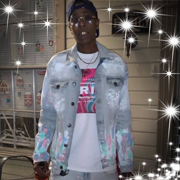 Profile Picture of Monica Clay (@monk38) on Poshmark