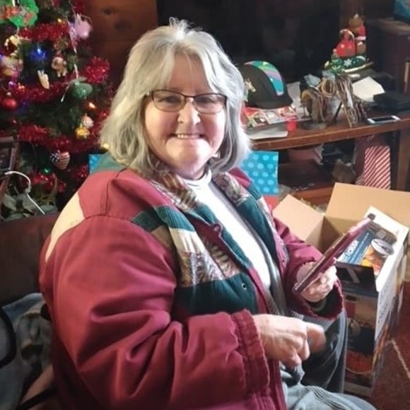 Profile Picture of Peggy Williams-keith (@kkranch546) on Poshmark