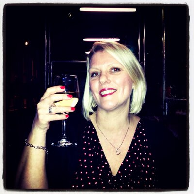 Profile Picture of  🌸Mandy Lloyd 🌸 💙 (@Mandylou73) on Twitter