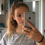 Profile Picture of Emily Bateman (@emilybateman) on Instagram