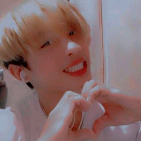 Profile Picture of Mark Repil523 (@mark.repil) on Tiktok