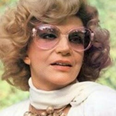 Profile Picture of Stella Simpson (@StellaFSimpson) on Twitter