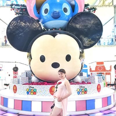 Profile Picture of Mari Ellen Hope ♕ (@goldielaks9) on Twitter