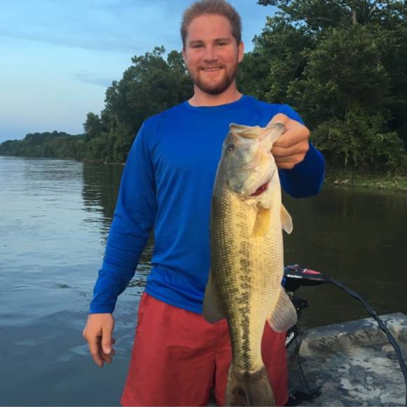 Profile Picture of Michael Smotherman (@michaelsmotherm) on Poshmark