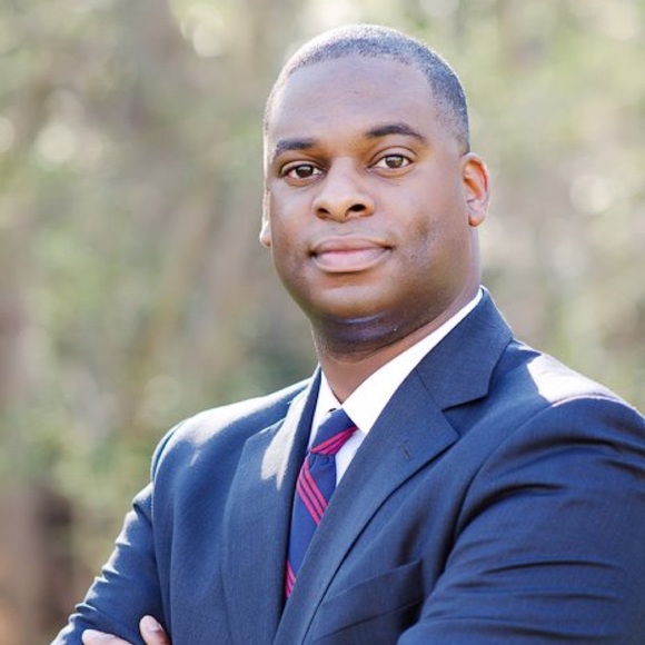 Profile Picture of Kevin Henderson (@premierk) on Poshmark