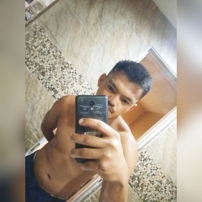 Profile Picture of Mark Angelou Rigo (@MPadezer) on Twitter