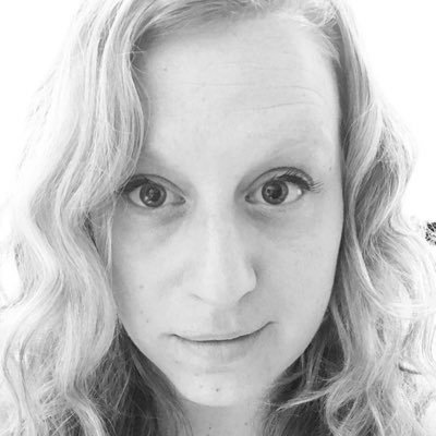 Profile Picture of Stacey Hand (@StaceyH1808) on Twitter
