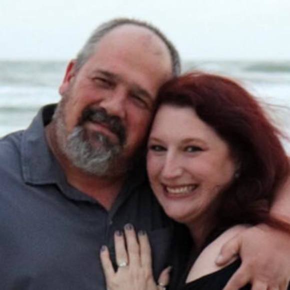 Profile Picture of Debra Zajc (@debraparker971) on Poshmark