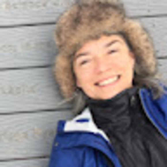 Profile Picture of C. Lapite (@peteorconstance) on Poshmark