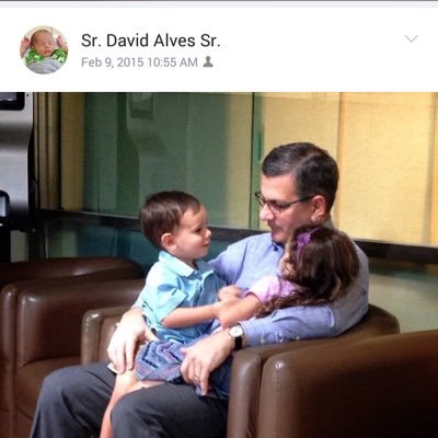 Profile Picture of David R. Alves (@DavidRAlves_Sr) on Twitter