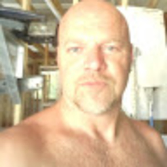 Profile Picture of Rob Kovesdi (@robkovesdi) on Poshmark