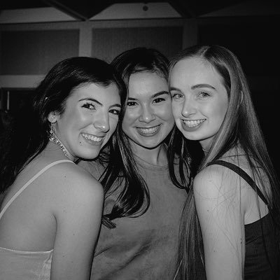 Profile Picture of Lilly Anthony (@lilly__anthony) on Twitter