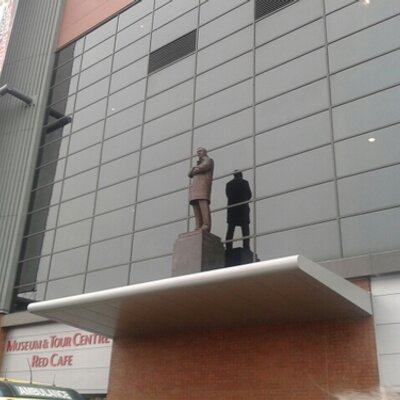 Profile Picture of Derek Barratt (@Derekbarratt200) on Twitter