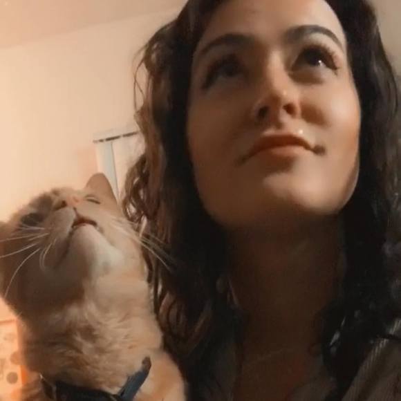 Profile Picture of Leah Mitchell ramsey (@leahmer) on Poshmark