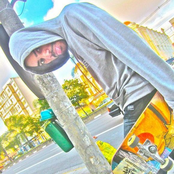 Profile Picture of Hicham Seghir (@hichamseghir) on Poshmark