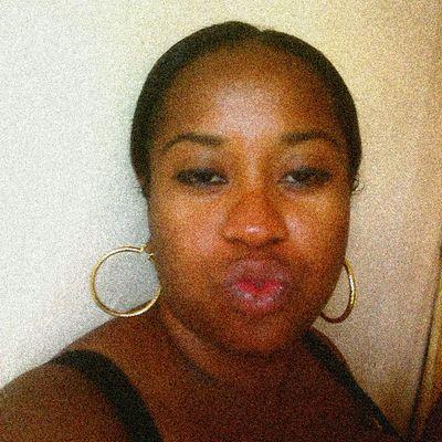 Profile Picture of Crystal Theroulde (@crystaltheroul1) on Twitter