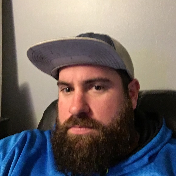 Profile Picture of Josh Breen (@jbreen3) on Poshmark