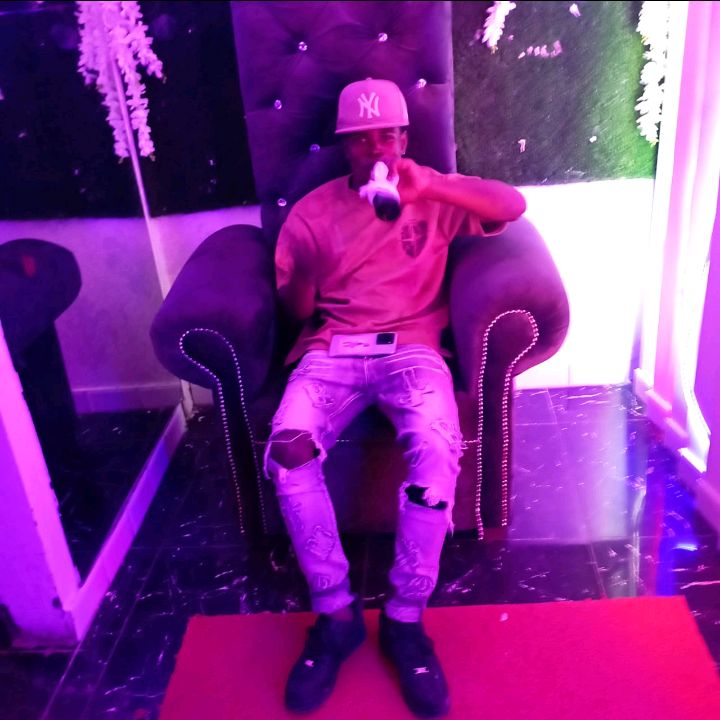 Profile Picture of Kelvin Charles (@kelvin.charles8) on Tiktok