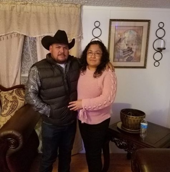 Profile Picture of Salvador Gutierrez (@salvadorguti214) on Poshmark