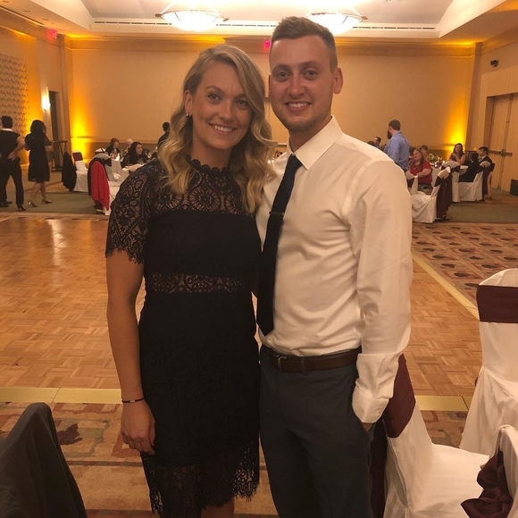 Profile Picture of Martine Worrall-turgeon (@martineworra722) on Poshmark