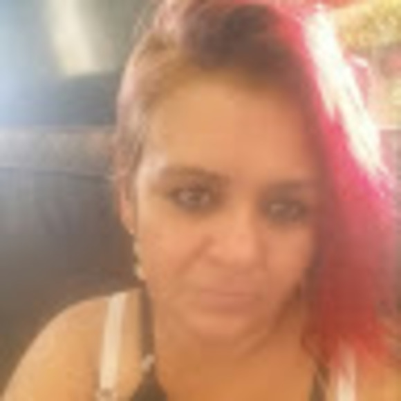 Profile Picture of Mary Cordova (@marycordova746) on Poshmark