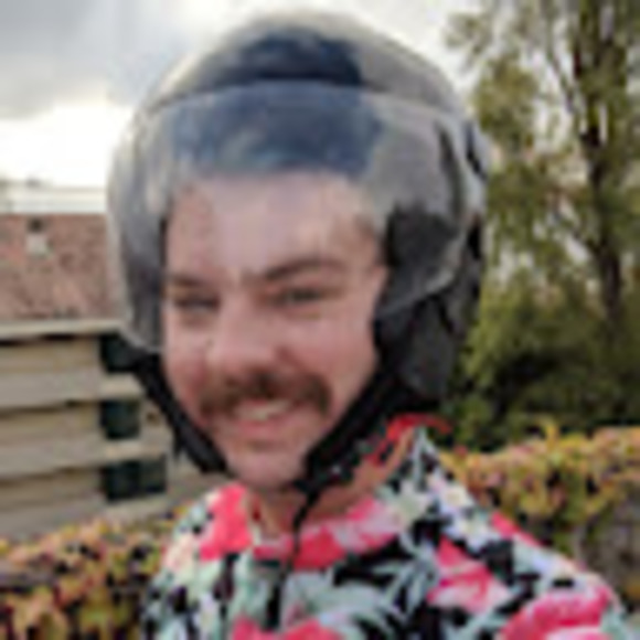 Profile Picture of Mark Huggins (@mark_huggins) on Poshmark
