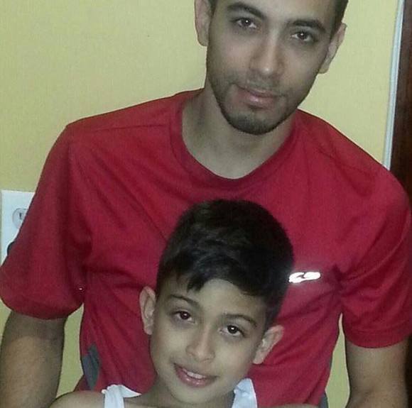 Profile Picture of Lucia Patiño gomez (@manoslibres73) on Poshmark