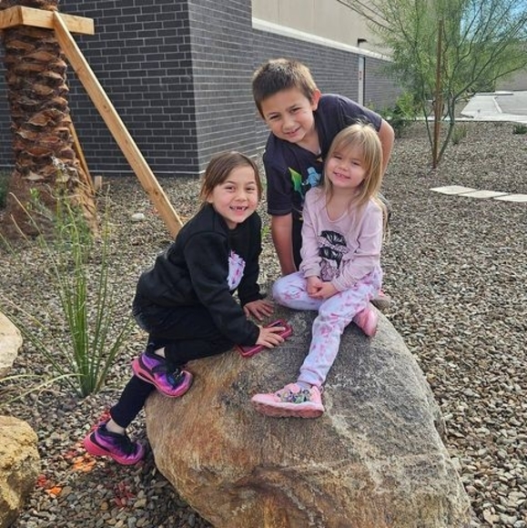 Profile Picture of Sandra Andersson (@tonopahsandy) on Poshmark