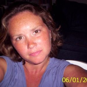 Profile Picture of Cathy Knapp (@lilyonmyleg) on Myspace