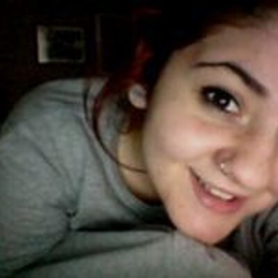 Profile Picture of Crystal Beard (@CrystalBeard2) on Twitter