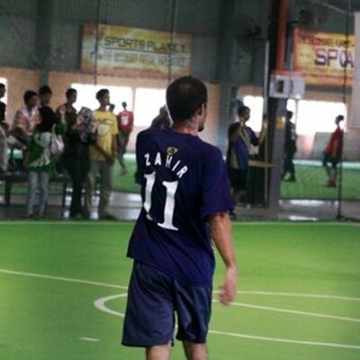 Profile Picture of Mohamed Zahir (@nozahir) on Twitter
