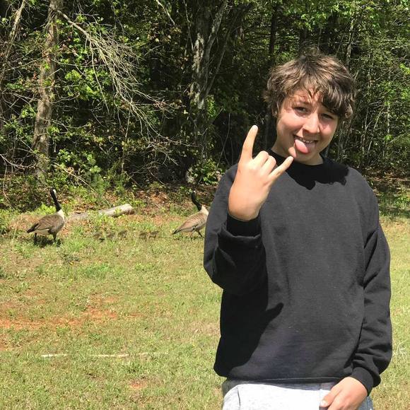 Profile Picture of Grayson Walker (@grwal043) on Poshmark