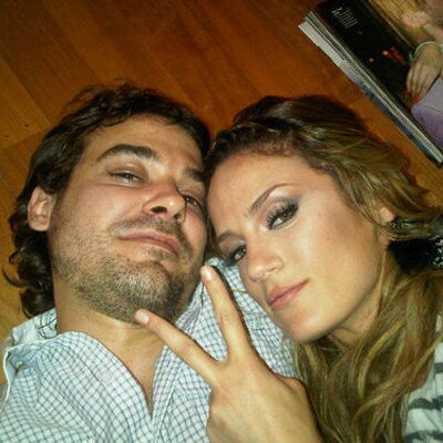 Profile Picture of Paula & Peter (@peterypaau) on Twitter