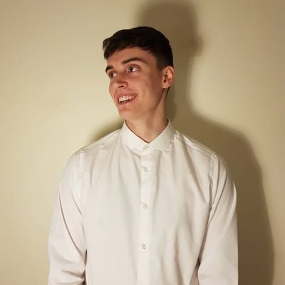 Profile Picture of Tom Noakes (@NoakesT123) on Twitter