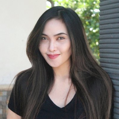 Profile Picture of Michelle IP (@mischilly) on Twitter