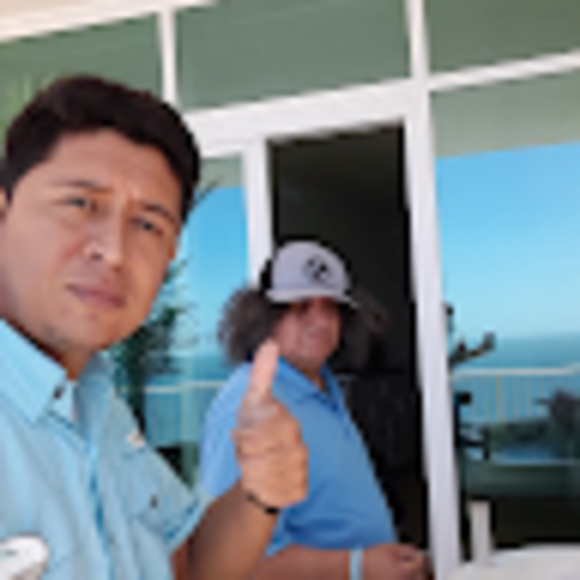 Profile Picture of Danilo Folgar castro (@danilofolgar157) on Poshmark