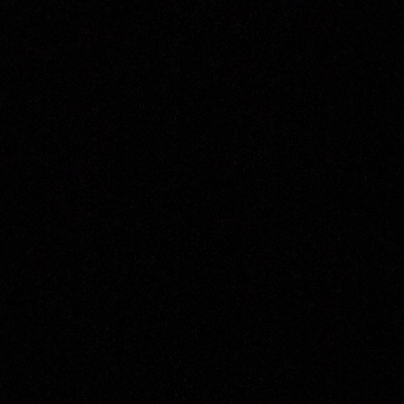 Profile Picture of Jenna Davison (@jenna_davison) on Poshmark