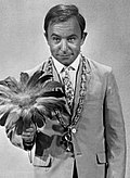 Profile Picture of Henry Gibson - Wikipediaon Wikipedia