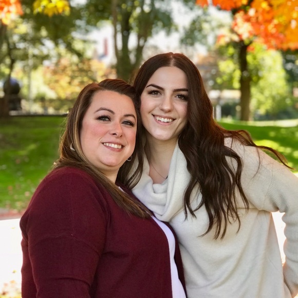 Profile Picture of Katelyn Breese (@kbreese22) on Poshmark