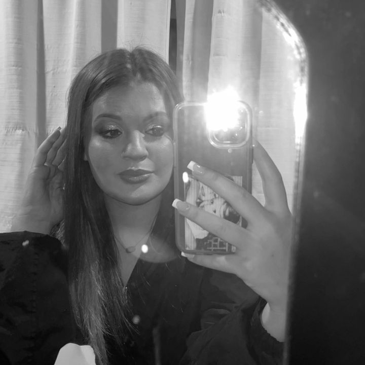 Profile Picture of olivia (@oliviaalfonso_) on Tiktok