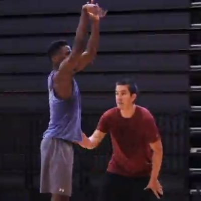 Profile Picture of Stephen Birchfield (@CoachBirch) on Twitter