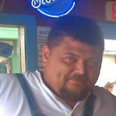 Profile Picture of Jeff Womble (@womble3333) on Twitter