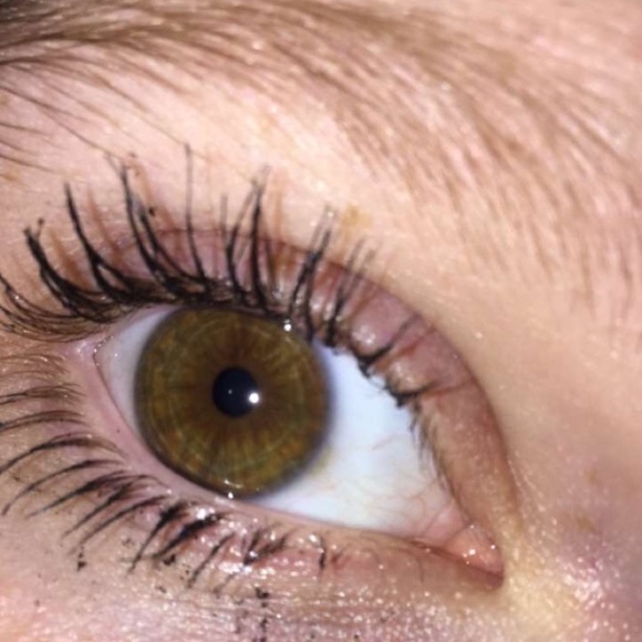 Profile Picture of Laney Windjue (@windjue15) on Poshmark